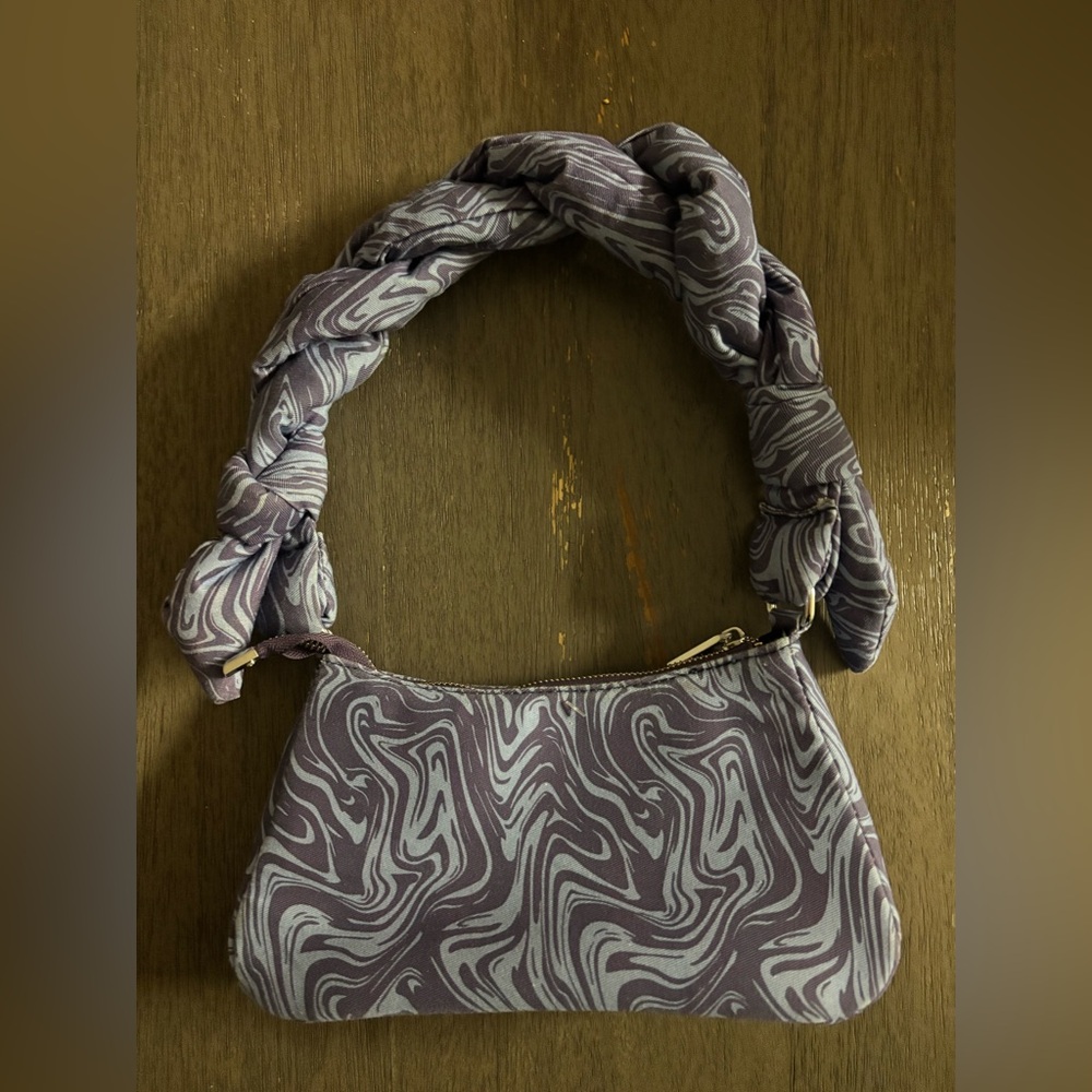 Marble-Swirl Purple Shoulder Bag with Twisted Handle